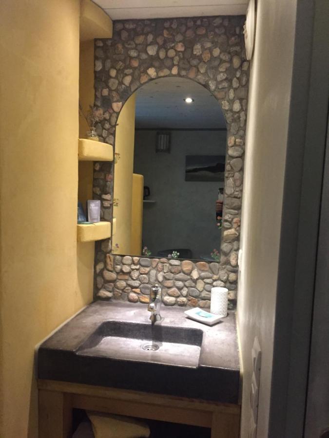 Chambre D'Hotes Des Oliviers La Roque-sur-Cèze Dış mekan fotoğraf